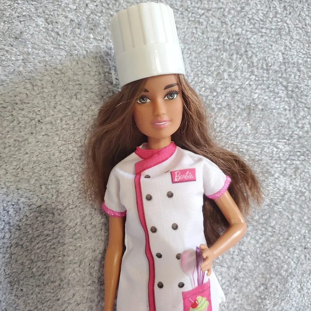Mattel Barbie I Can Be Anything Pastry Chef Doll‎
